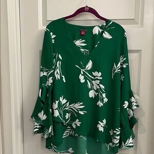 Vince Camuto Green and White Floral Blouse